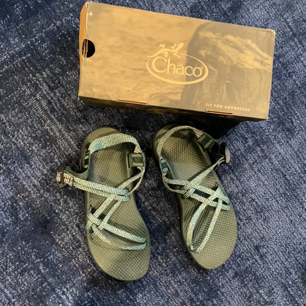 Chaco sandals Never worn! Size 9 ZCloud X